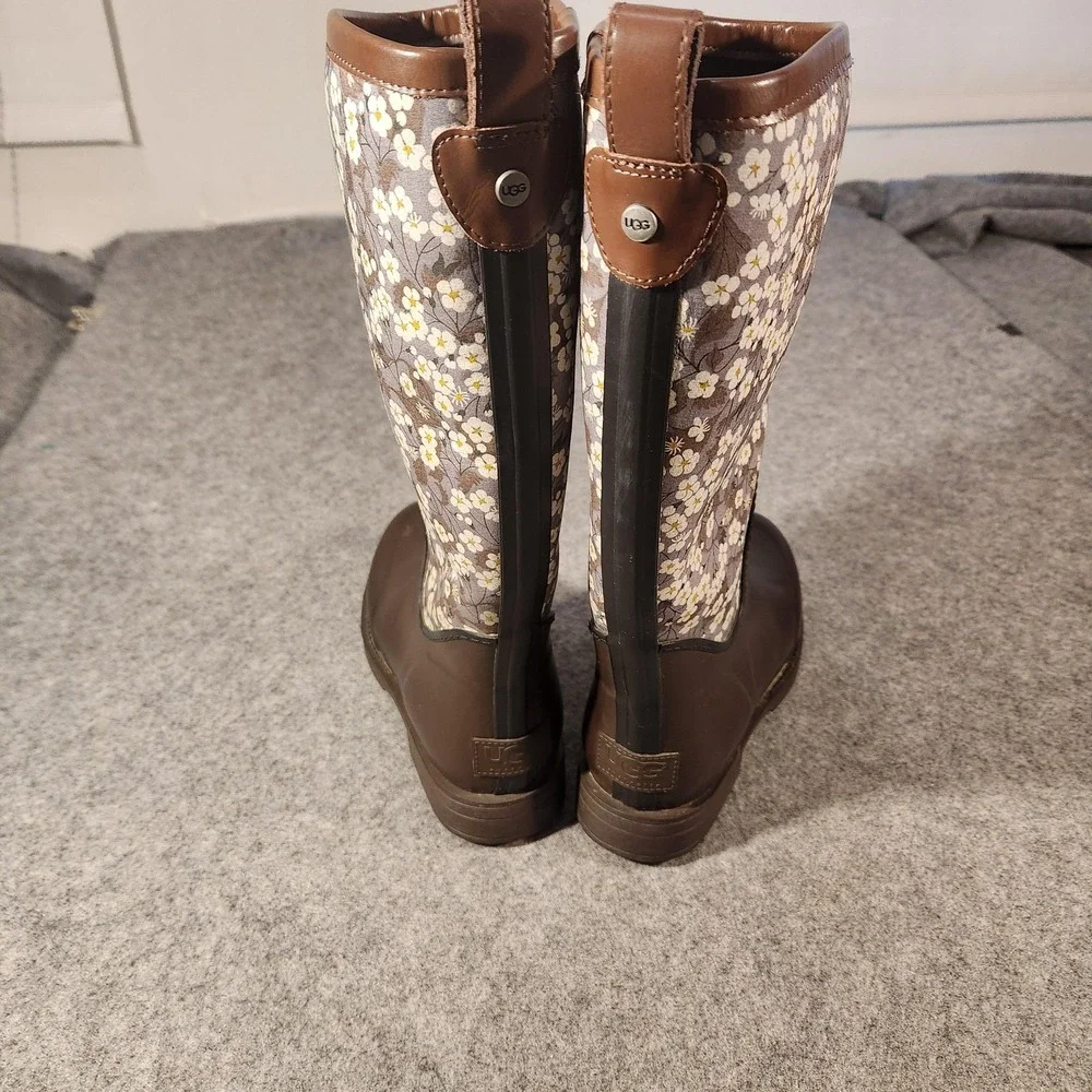 UGG Australia Boots Womens Size 8‎ Tall Rain Rubber Waterproof Reignfall Liberty